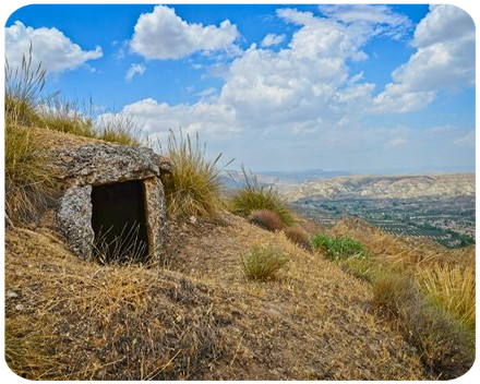Dolmen en la necropoli de la Sabina Dolmen 43
